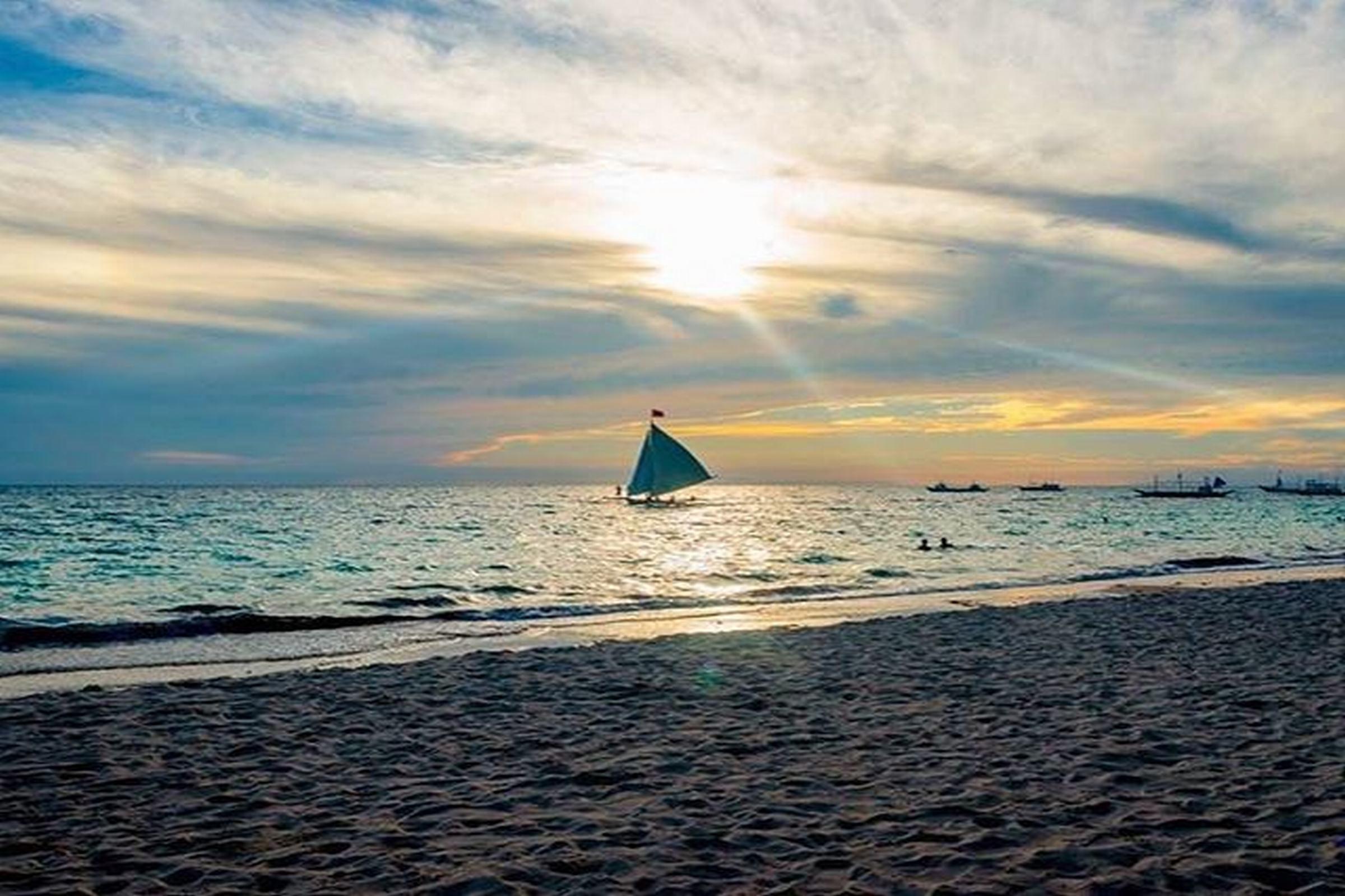 Crimson Resort And Spa Boracay Yapak Exterior foto